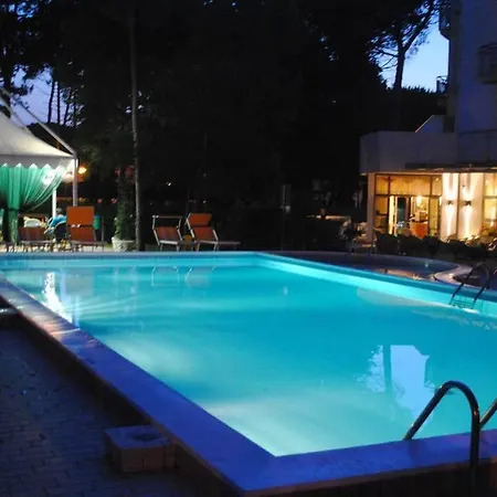 Franz Hotel 3*