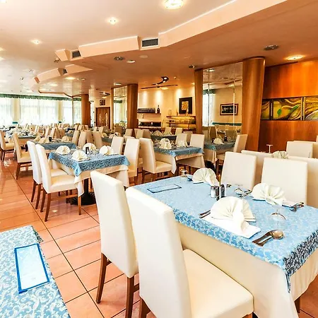 Franz Hotel 3*