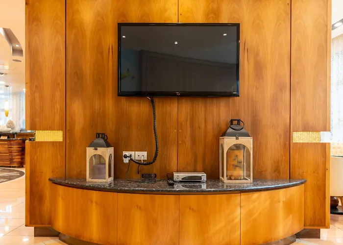 Ξενοδοχείο Franz Μπιμπιόνε